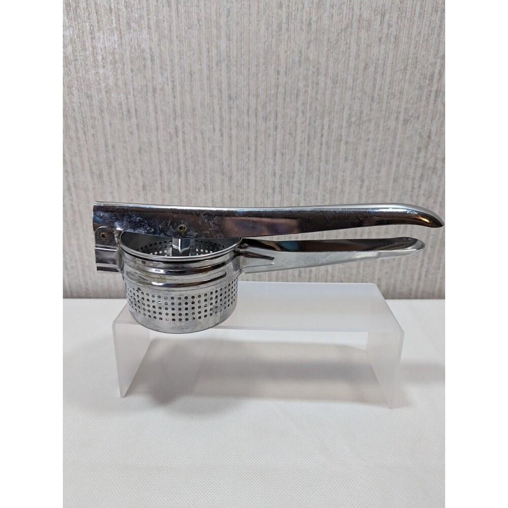POTATO MASHER RICER - STAINLESS STEEL - FRUIT PRESS JUICER EXCELLENT Condition